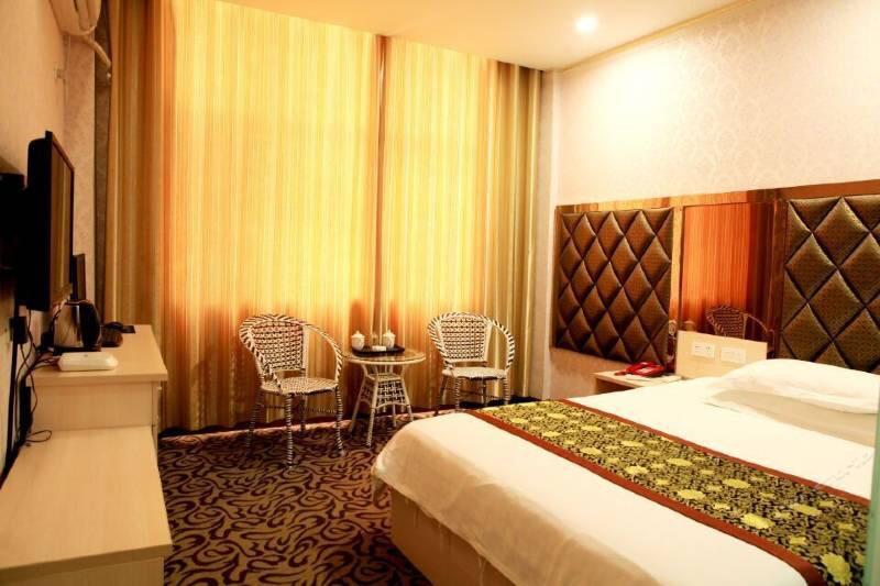 Wudangshan Jianpuzhai Hotel Danjiangkou Buitenkant foto