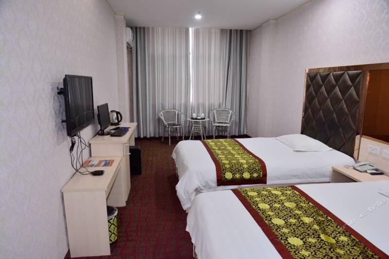 Wudangshan Jianpuzhai Hotel Danjiangkou Buitenkant foto